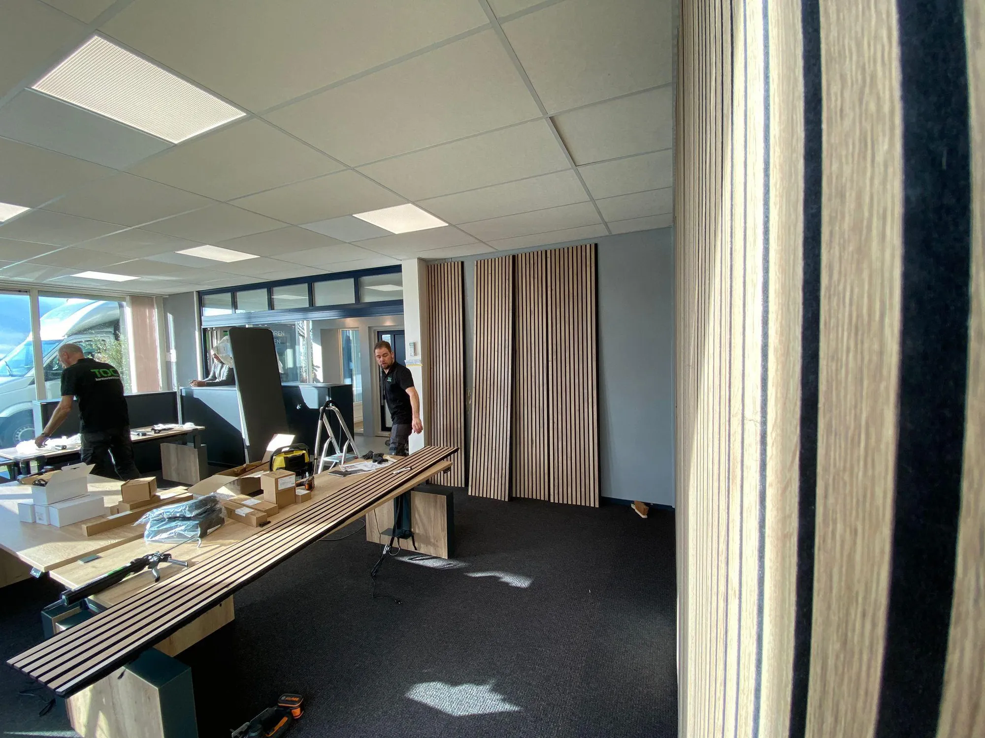 akoestische panelen kantoorinrichting Kokall akoestische wanden palmberg bureau