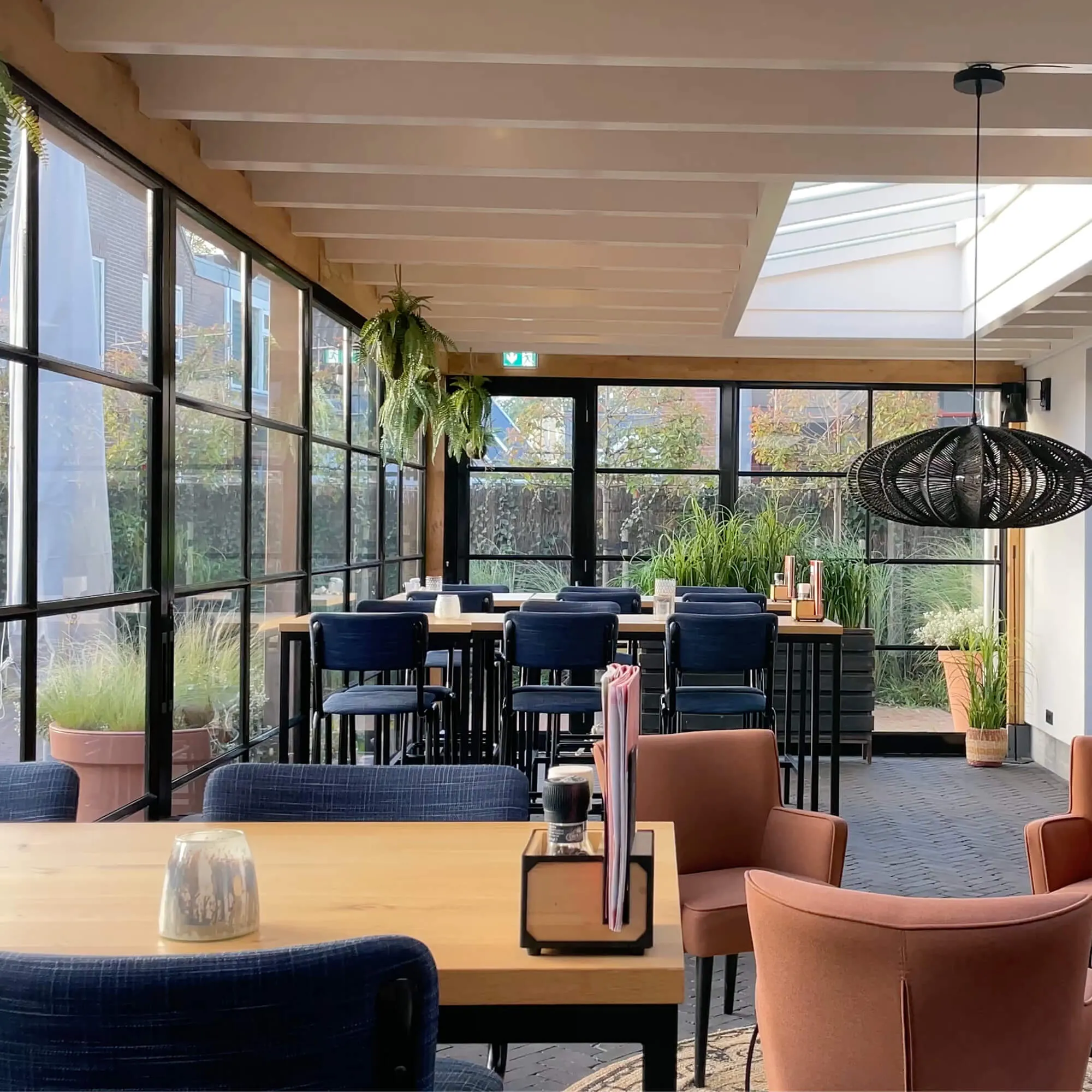 horeca inrichting lunchroom bejot