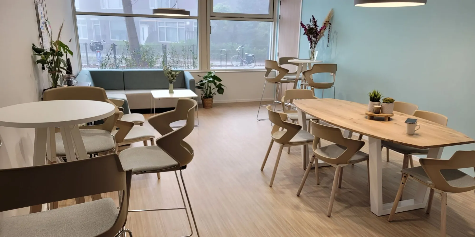 lerarenkamer sfeerimpressie NIEUWBOUW SCHOOL