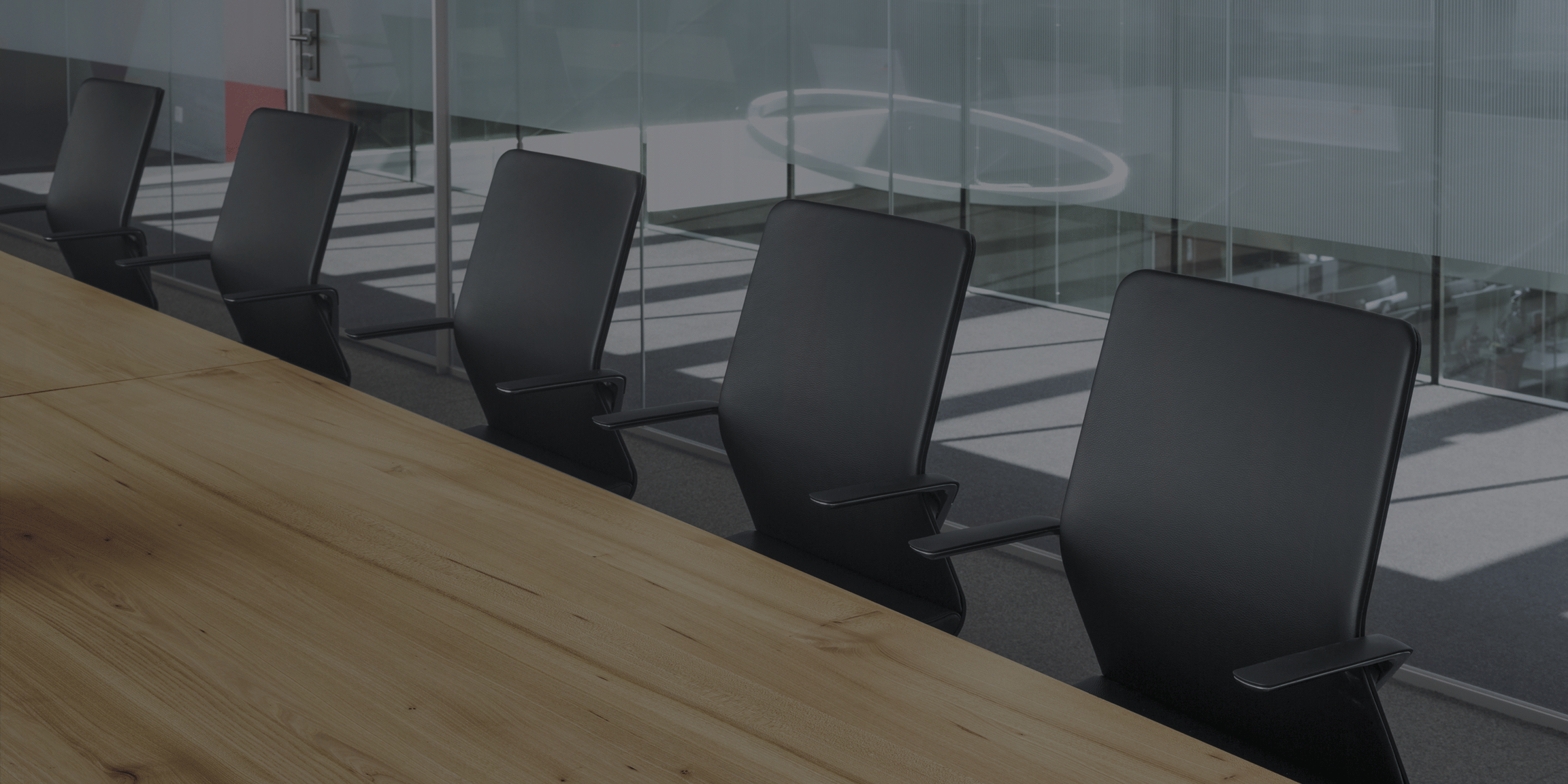 kantoorinrichting-vergaderstoelen-girsberger-2560x1280px1